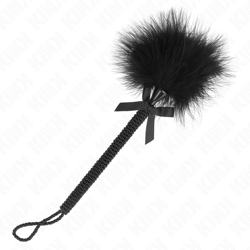 KINK – BACCHETTA IN CORDA DI NYLON CON PIUME TICKLE E FIOCCO NERO 25 CM